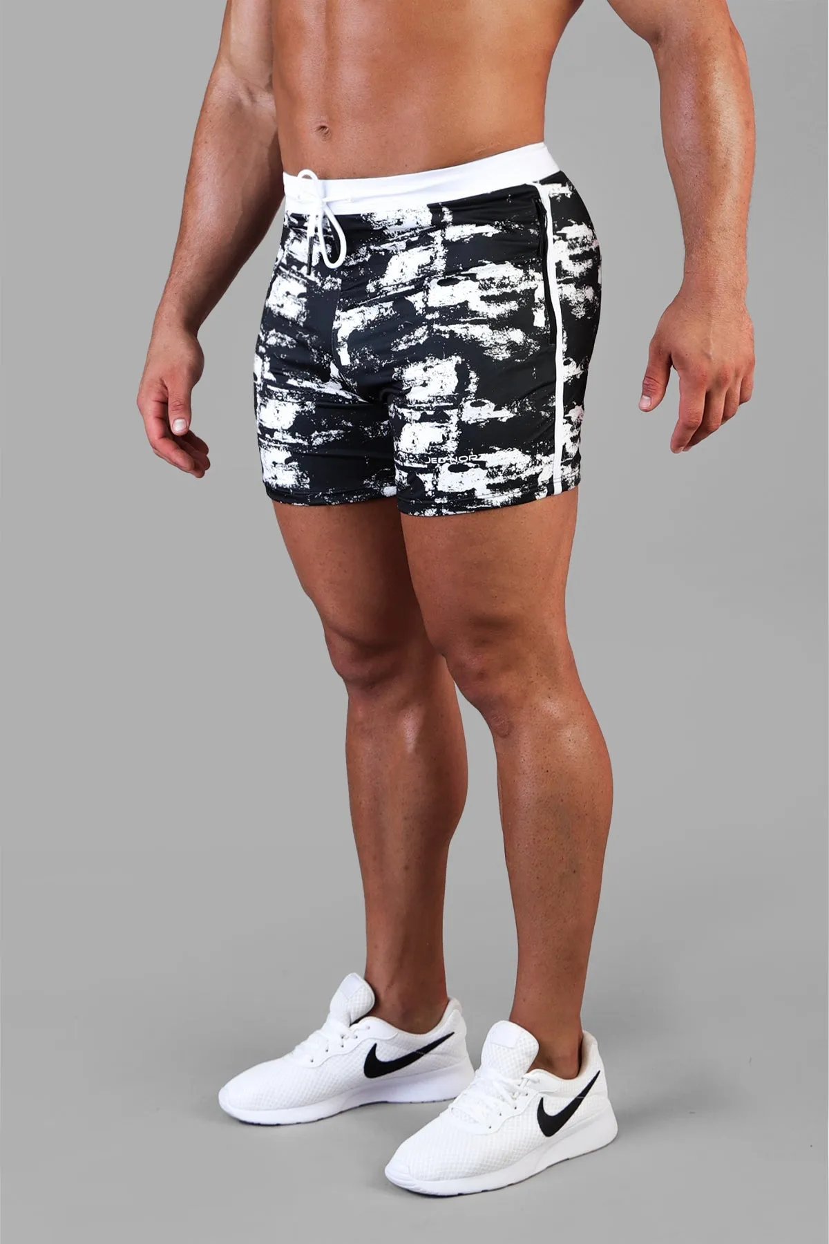 Ace Graphic Casual 5" Shorts 2.0 - Black Brush