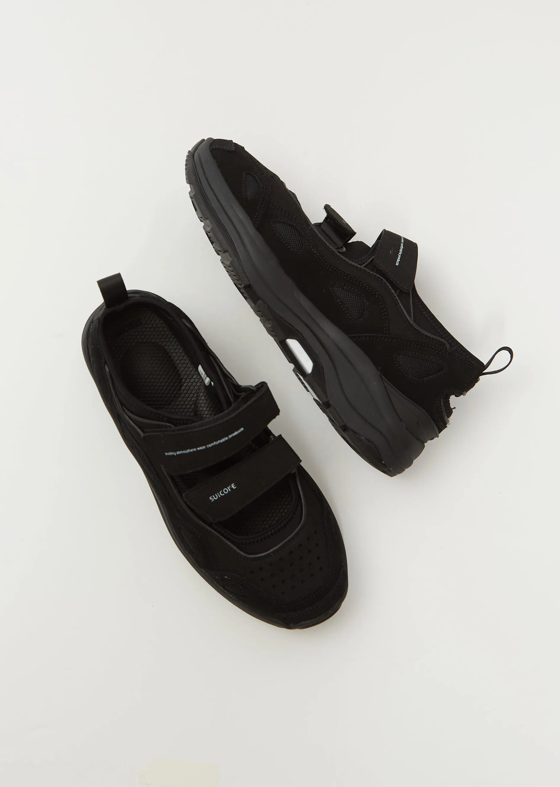 AKK-AB Sneakers — Black