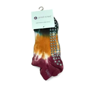 Avery Tie Dyed Tab Back Grip Socks