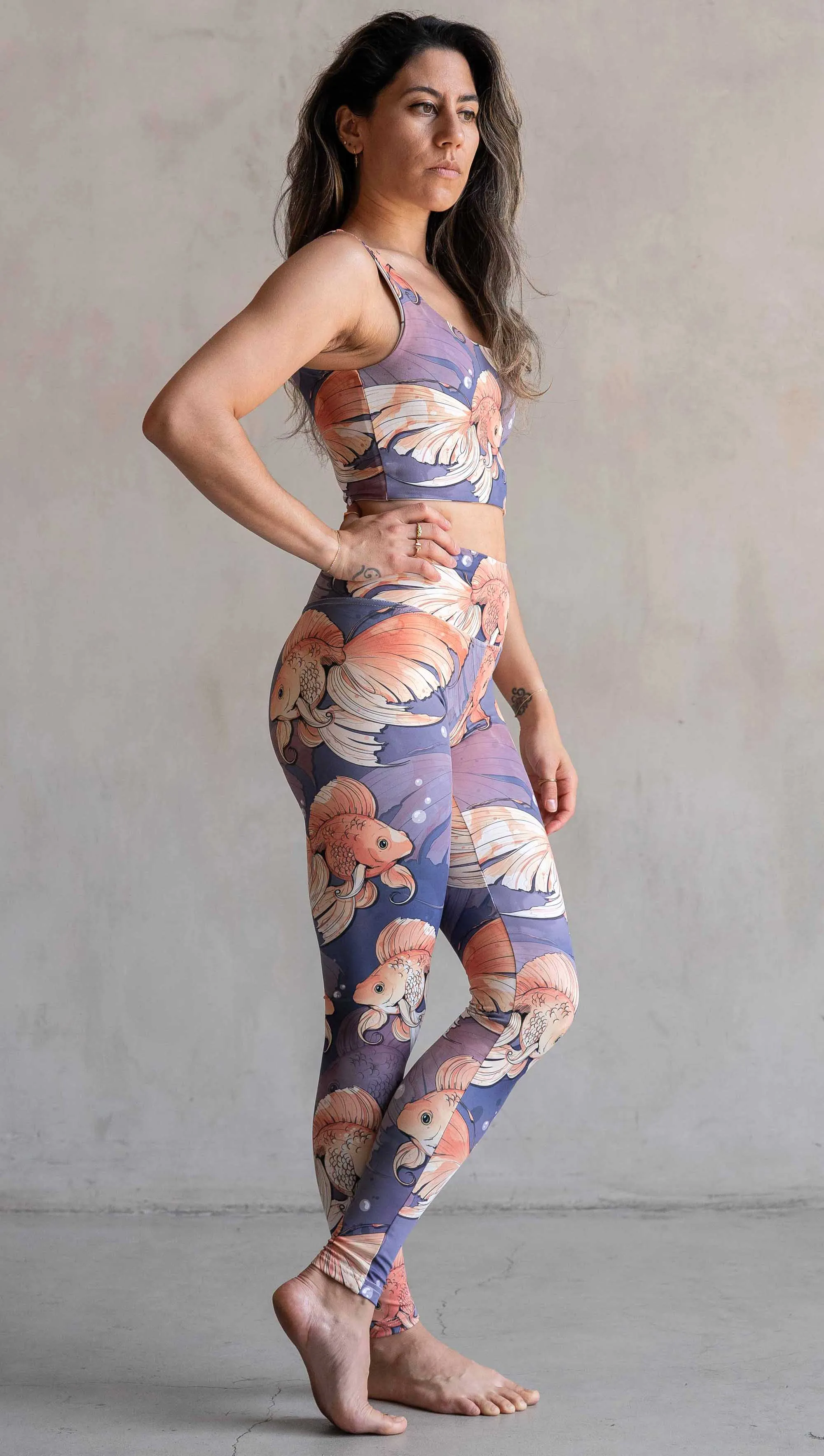 Be a Goldfish - Athleisure Leggings