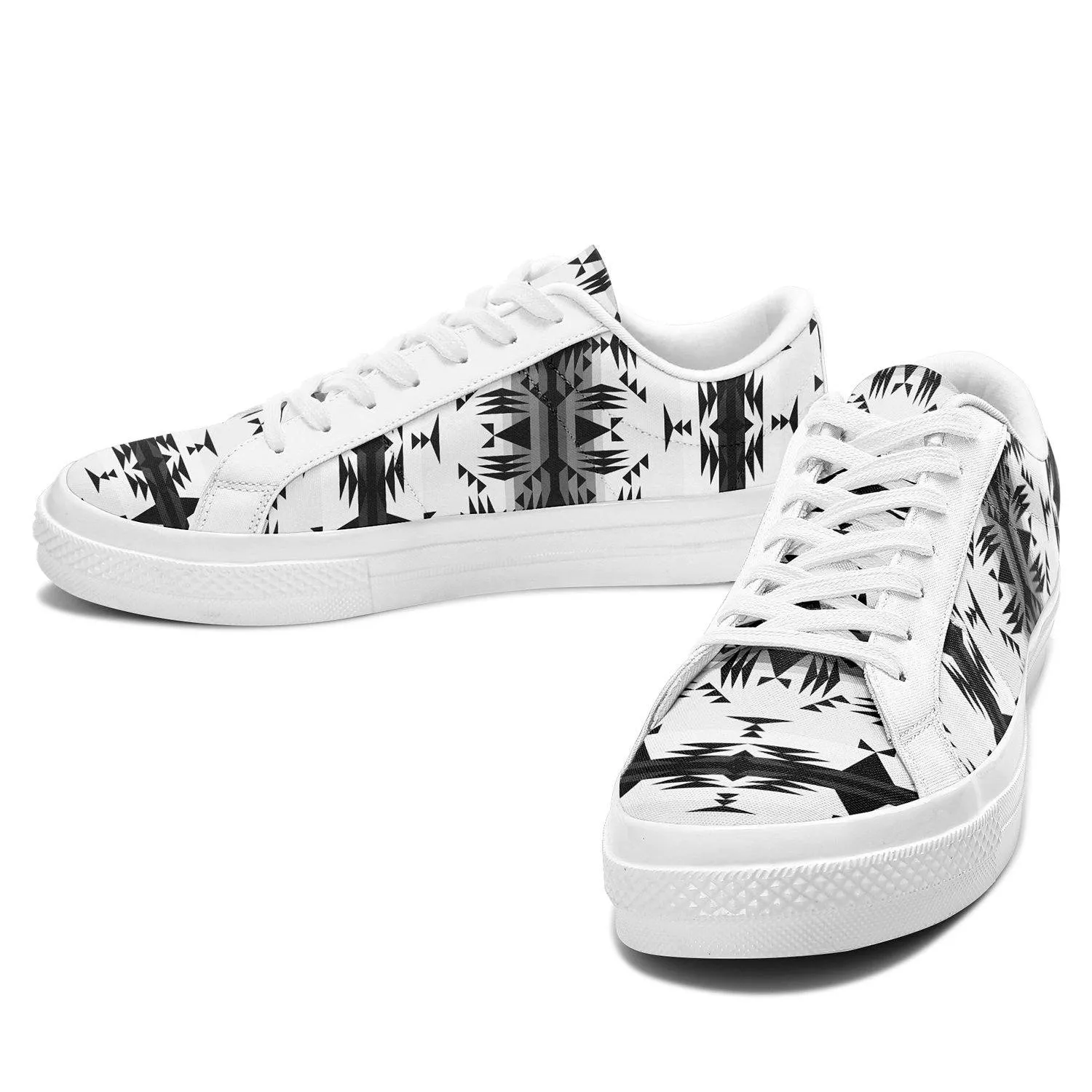 Between the Mountains White and Black Aapisi Low Top Canvas Shoes White Sole