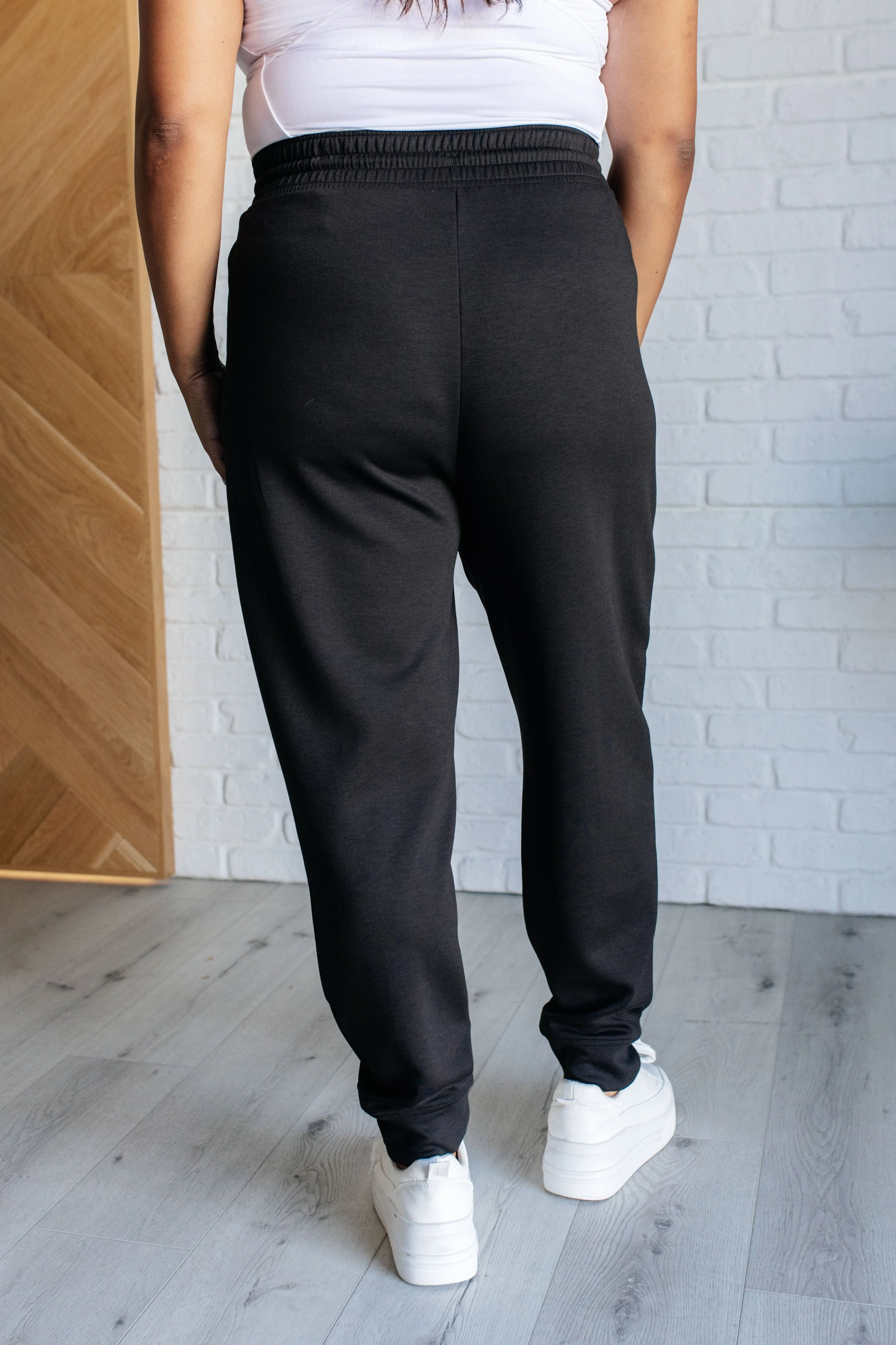 Center Seam Scuba Joggers in Black - 10/16