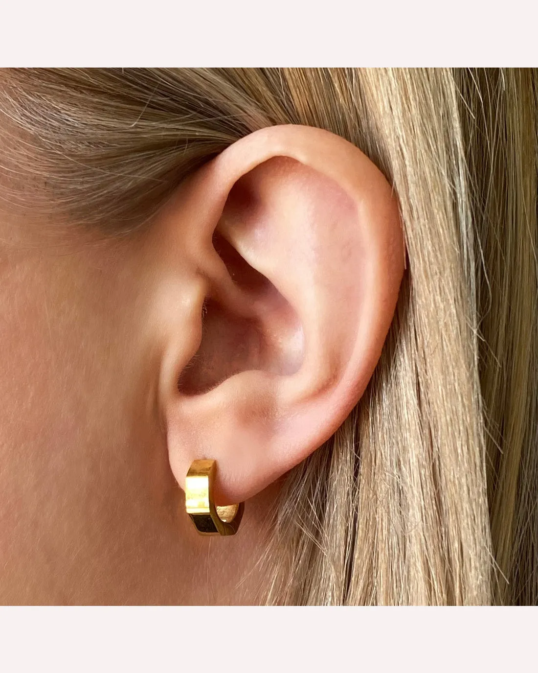 Ever Jewellery Momentum Geometric Huggie Earrings - Gold