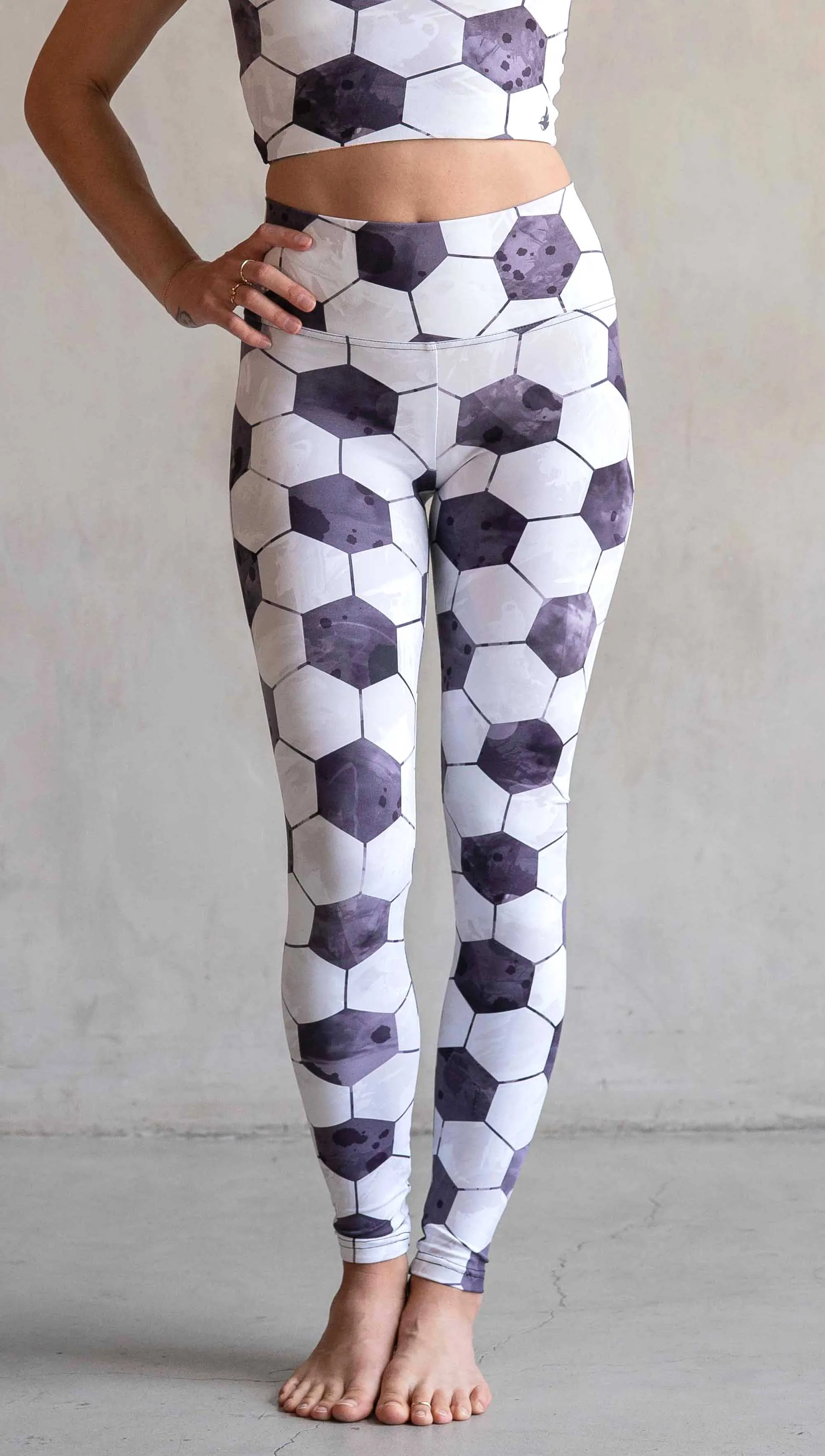 Fútball is Life! - Athleisure Leggings