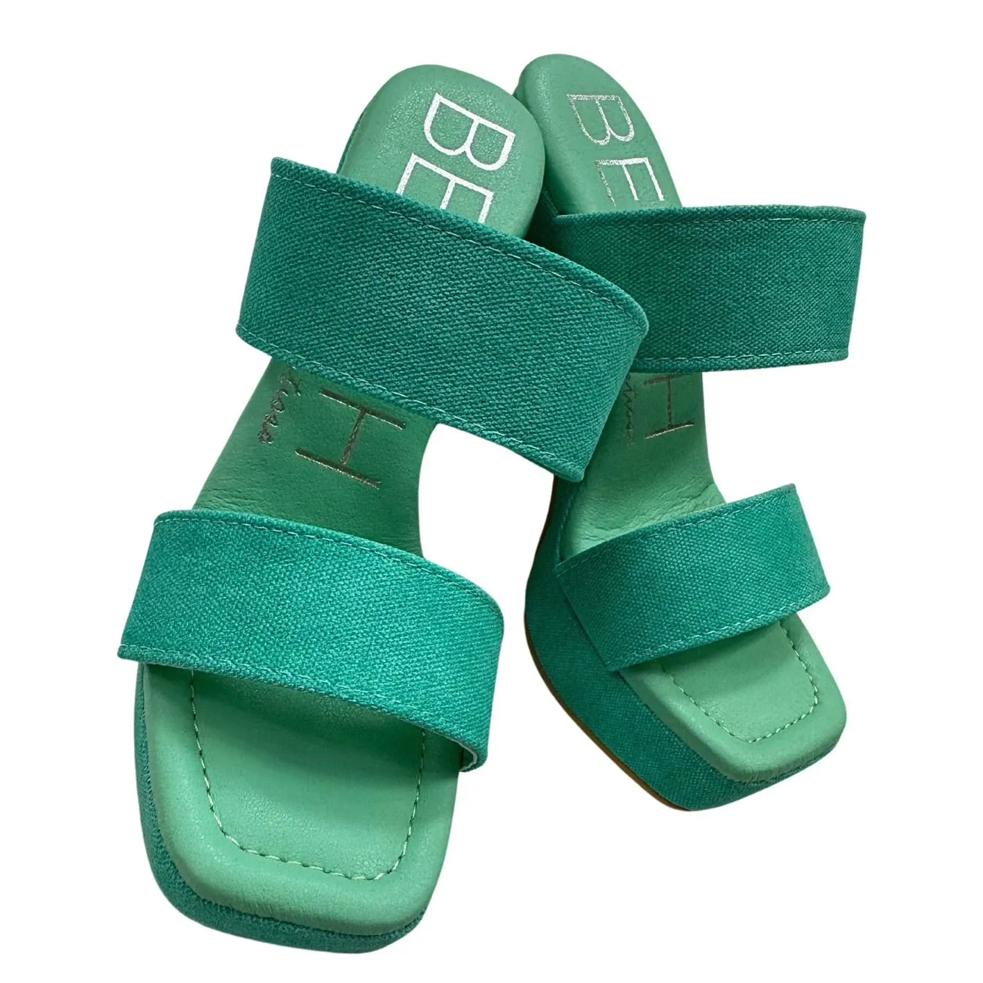 Gem Turquoise Platform