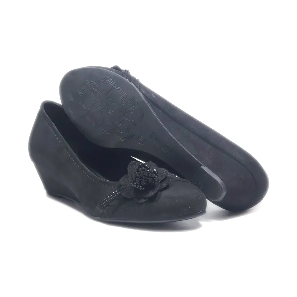 Graceland Wedge Shoes Fabric Black Colour For Women