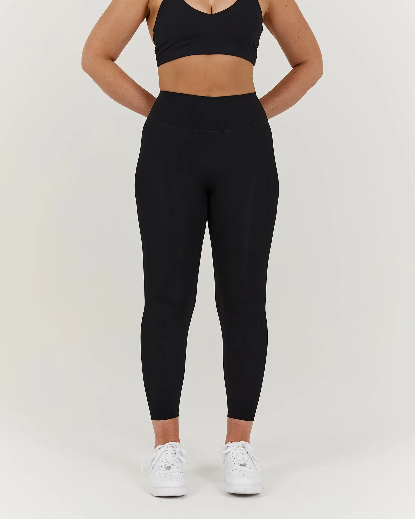 LUXE LEGGINGS 24" - BLACK