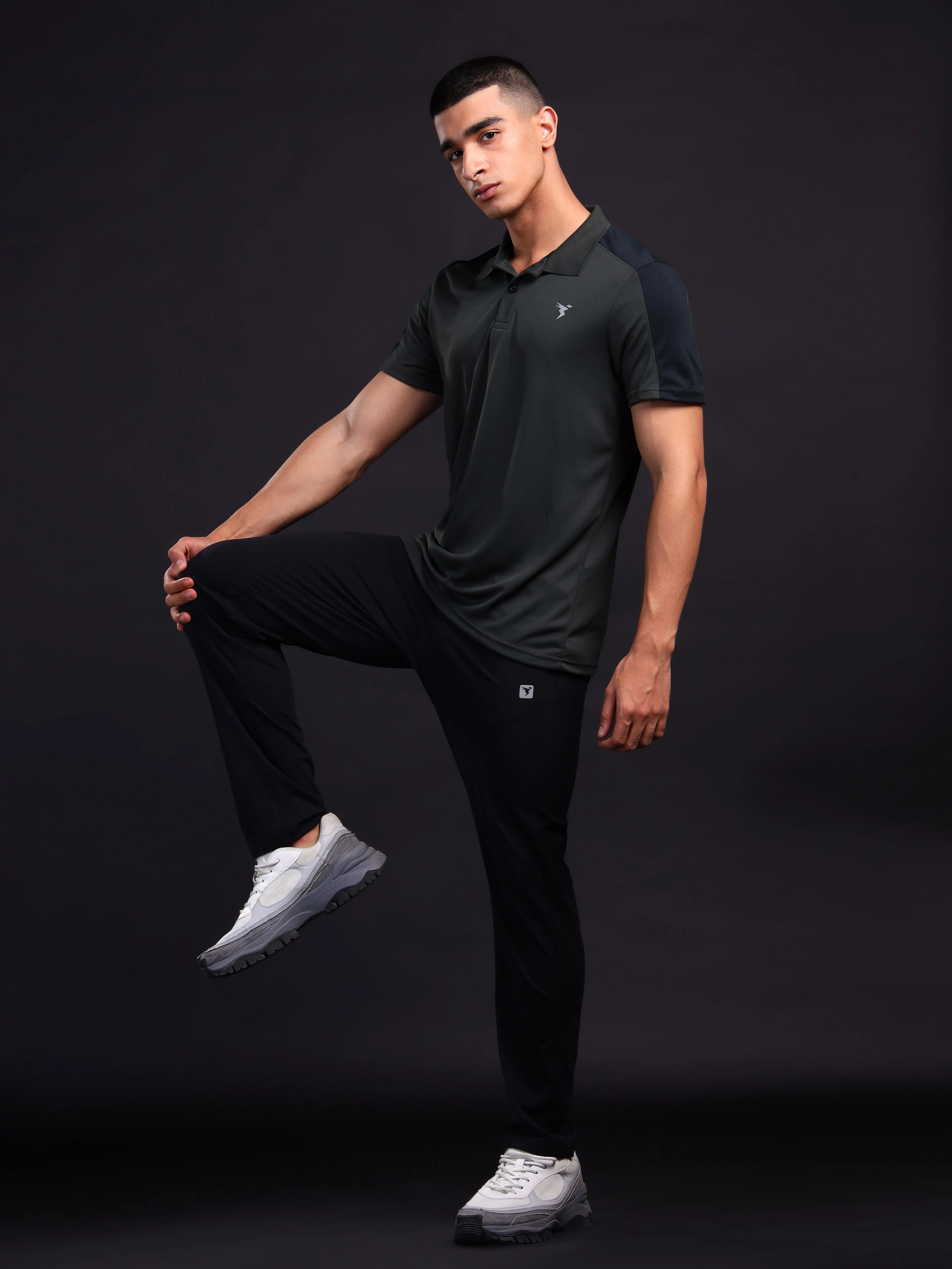 Men Solid Slim Fit Trackpants with 4 Way Crispy