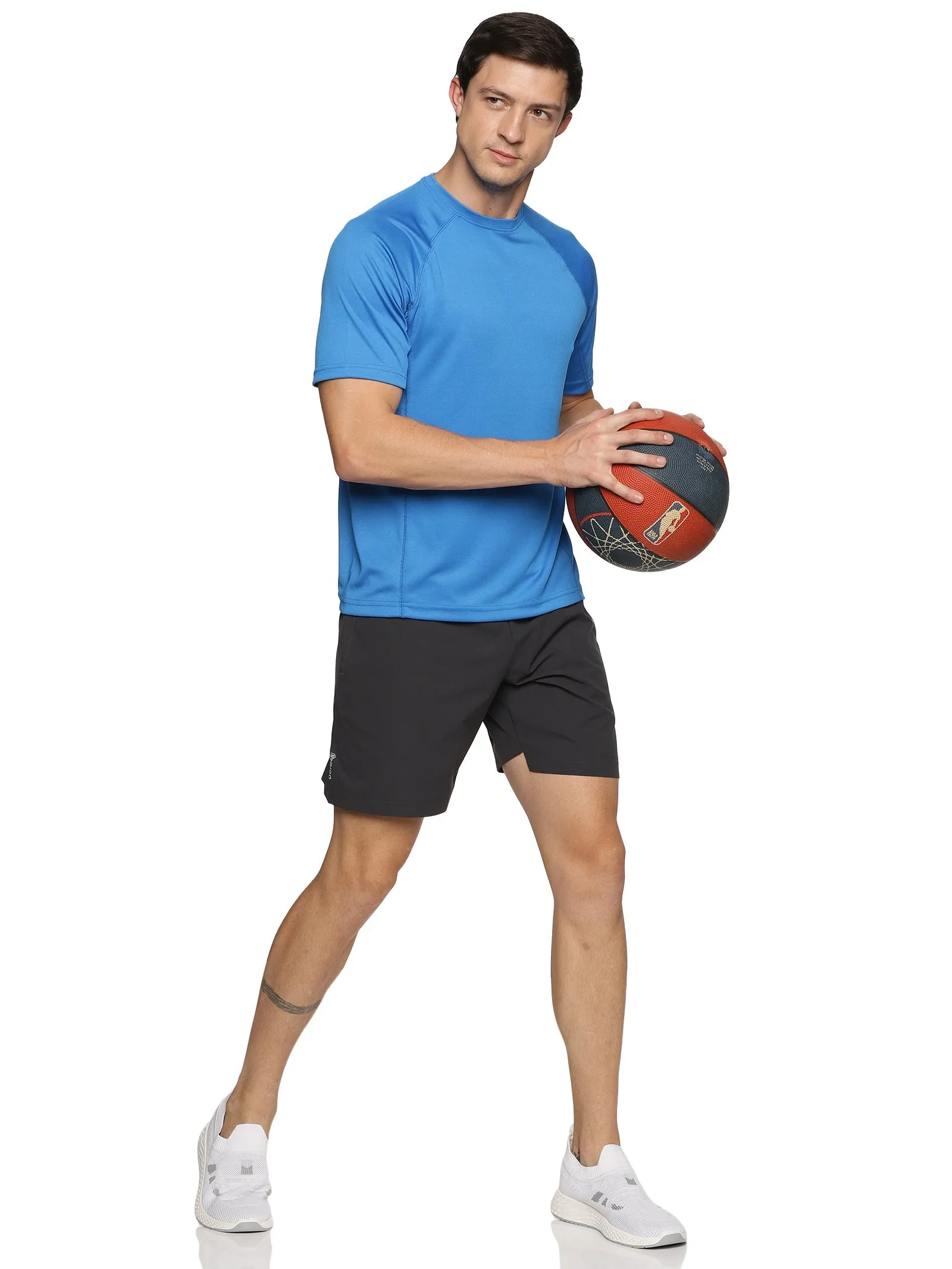 Men's Solid Training Shorts with Elasticated Drawstring