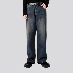 Mid rise baggy-fit men's jeans