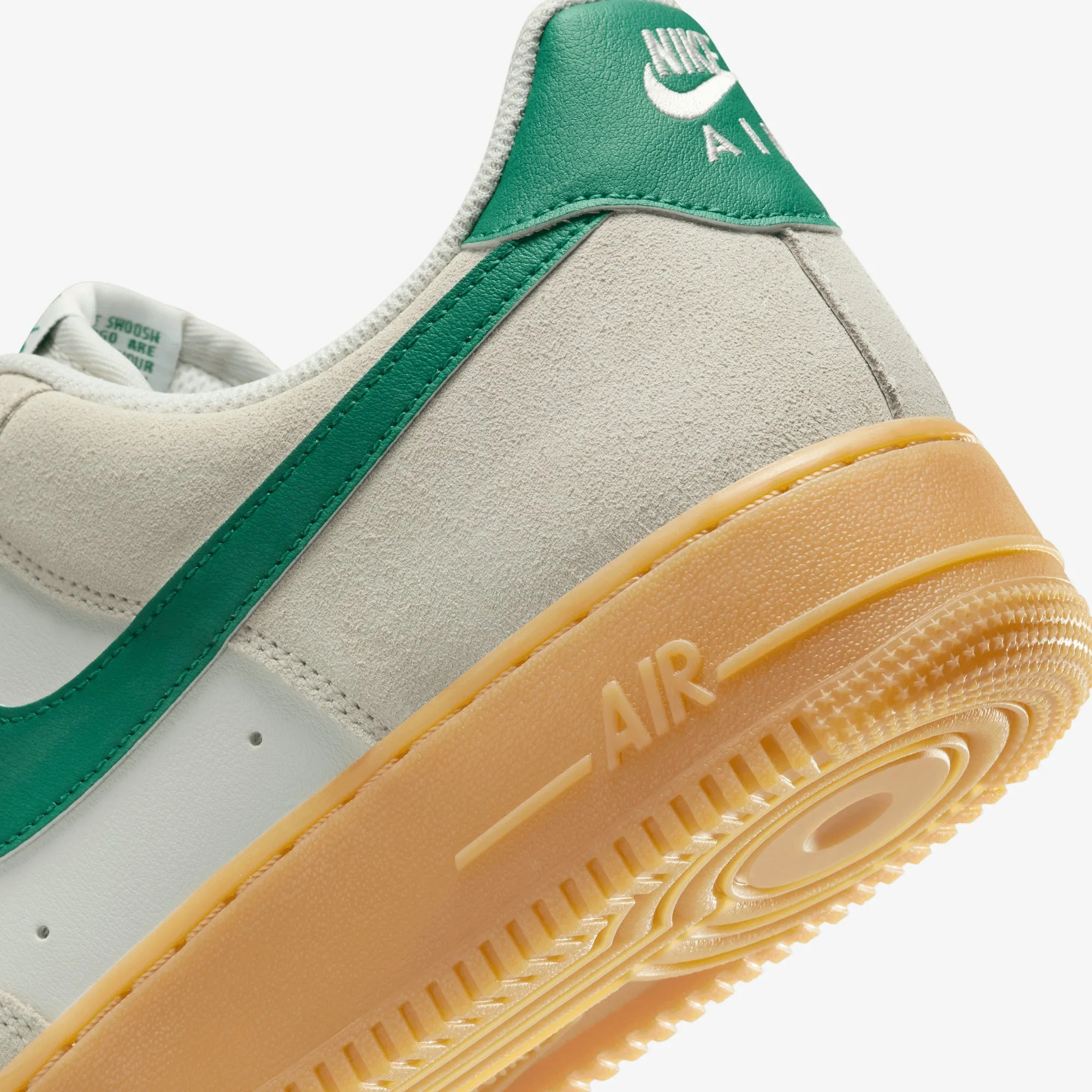 NIKE | AIR FORCE 1 '07 LV8 { PHANTOM/MALACHITE-GUM YELLOW