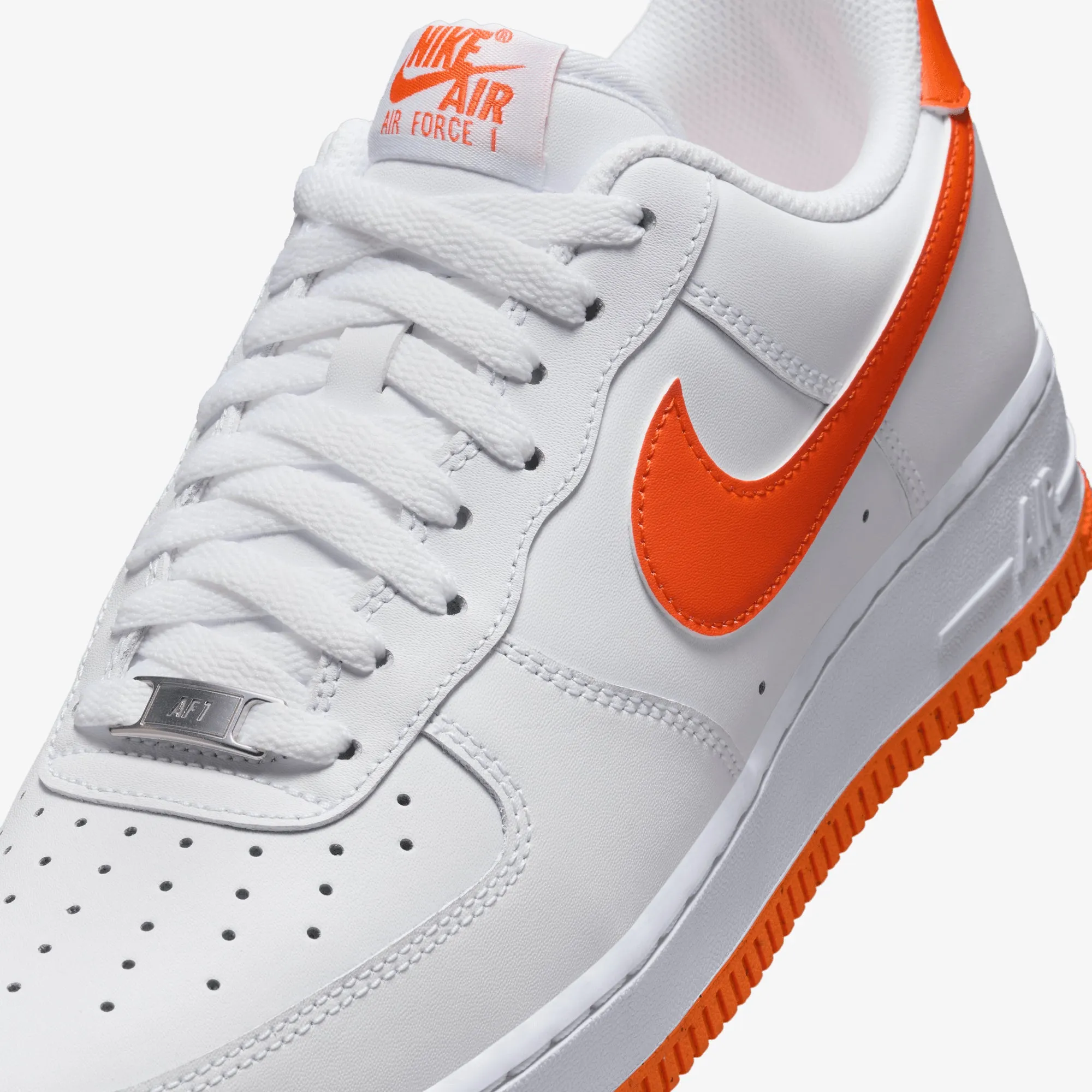 NIKE | AIR FORCE 1 '07 LV8 { WHITE/SAFETY ORANGE-WHITE