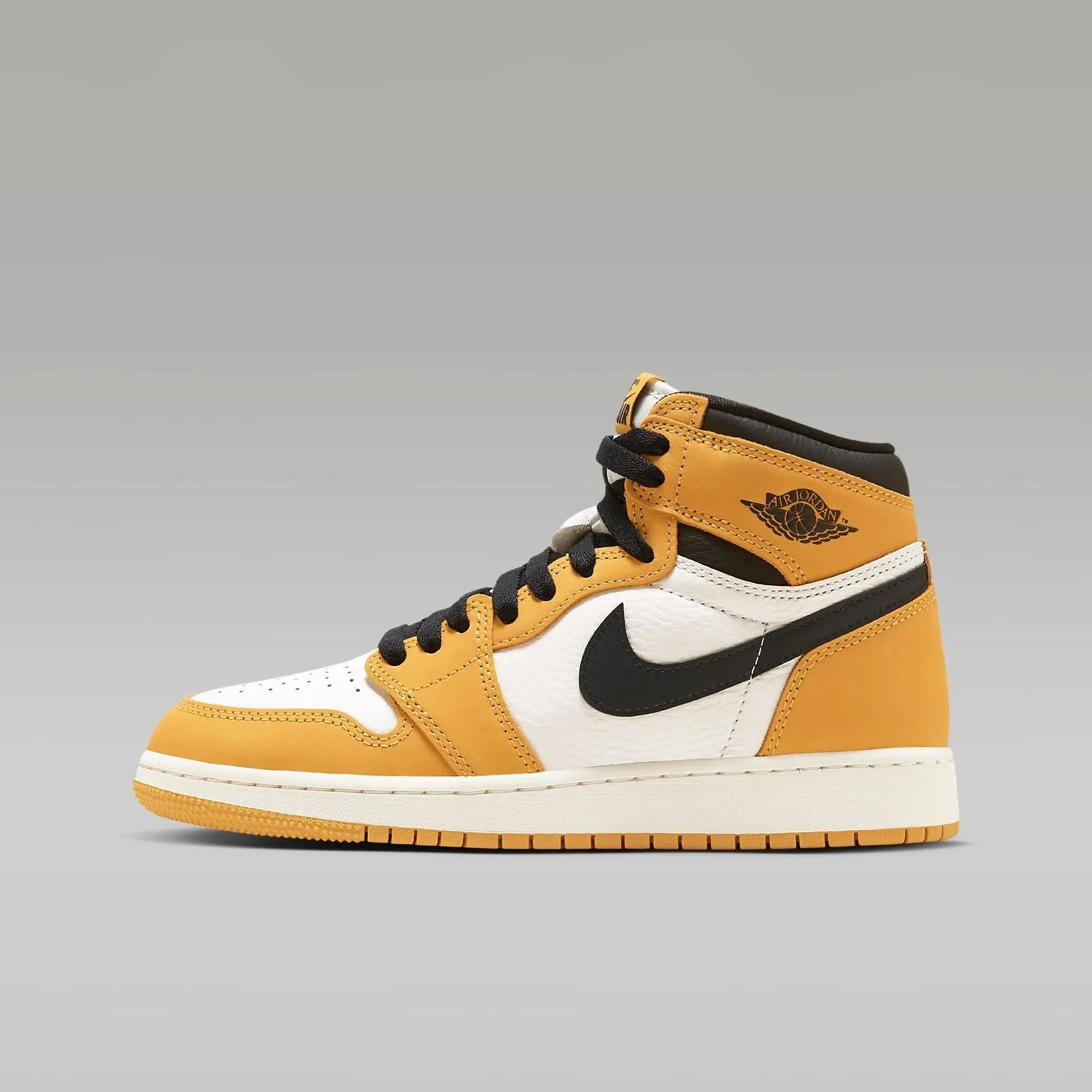 Nike Kid's Air Jordan 1 High OG Shoes - Yellow Ochre / Sail / Black