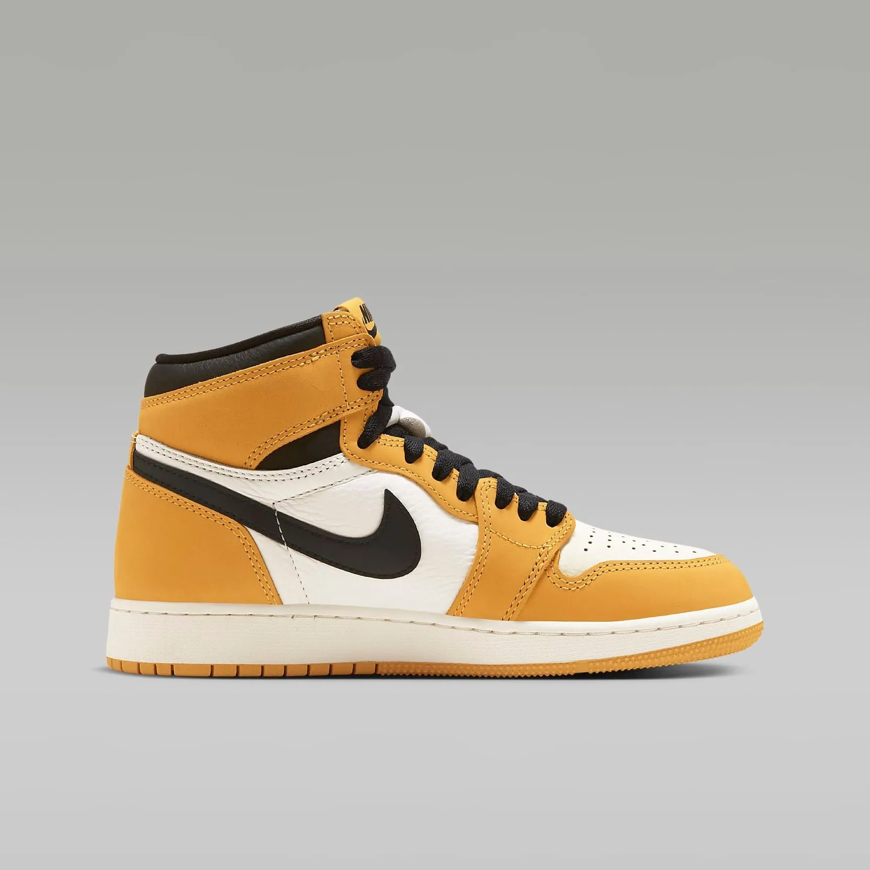 Nike Kid's Air Jordan 1 High OG Shoes - Yellow Ochre / Sail / Black