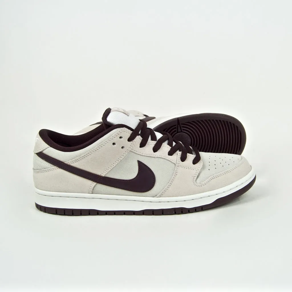 Nike SB - Dunk Low Pro Shoes - Desert Sand / Mahogany / Summit White