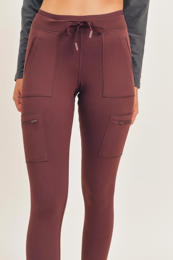 Sculpting Leggings with Pockets