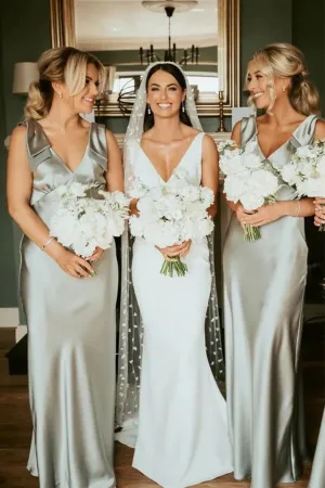 Sheath V-Neck Sage Green Bridesmaid Dresses with Bow Tie BD139