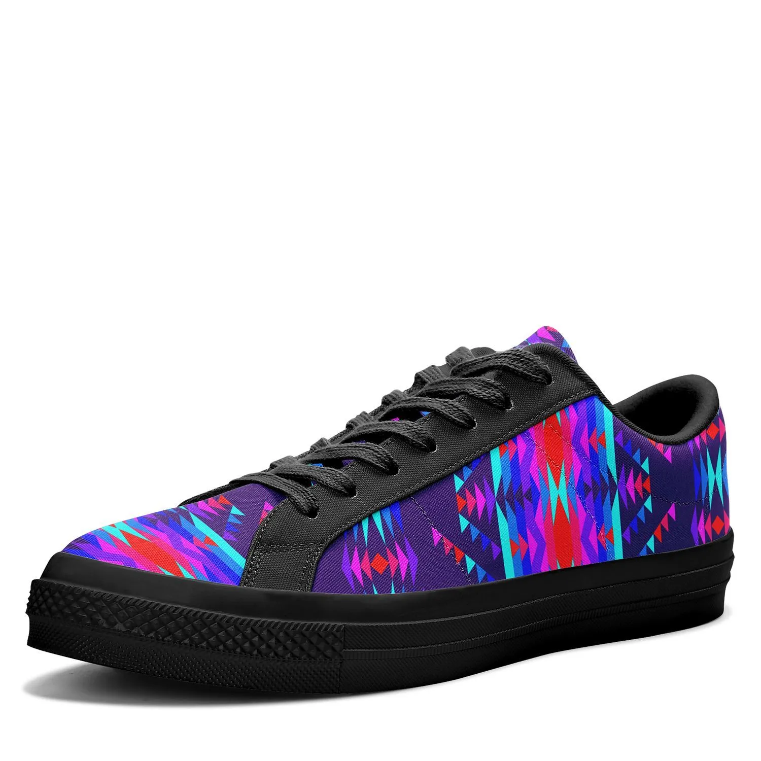 Visions of Peace Aapisi Low Top Canvas Shoes Black Sole