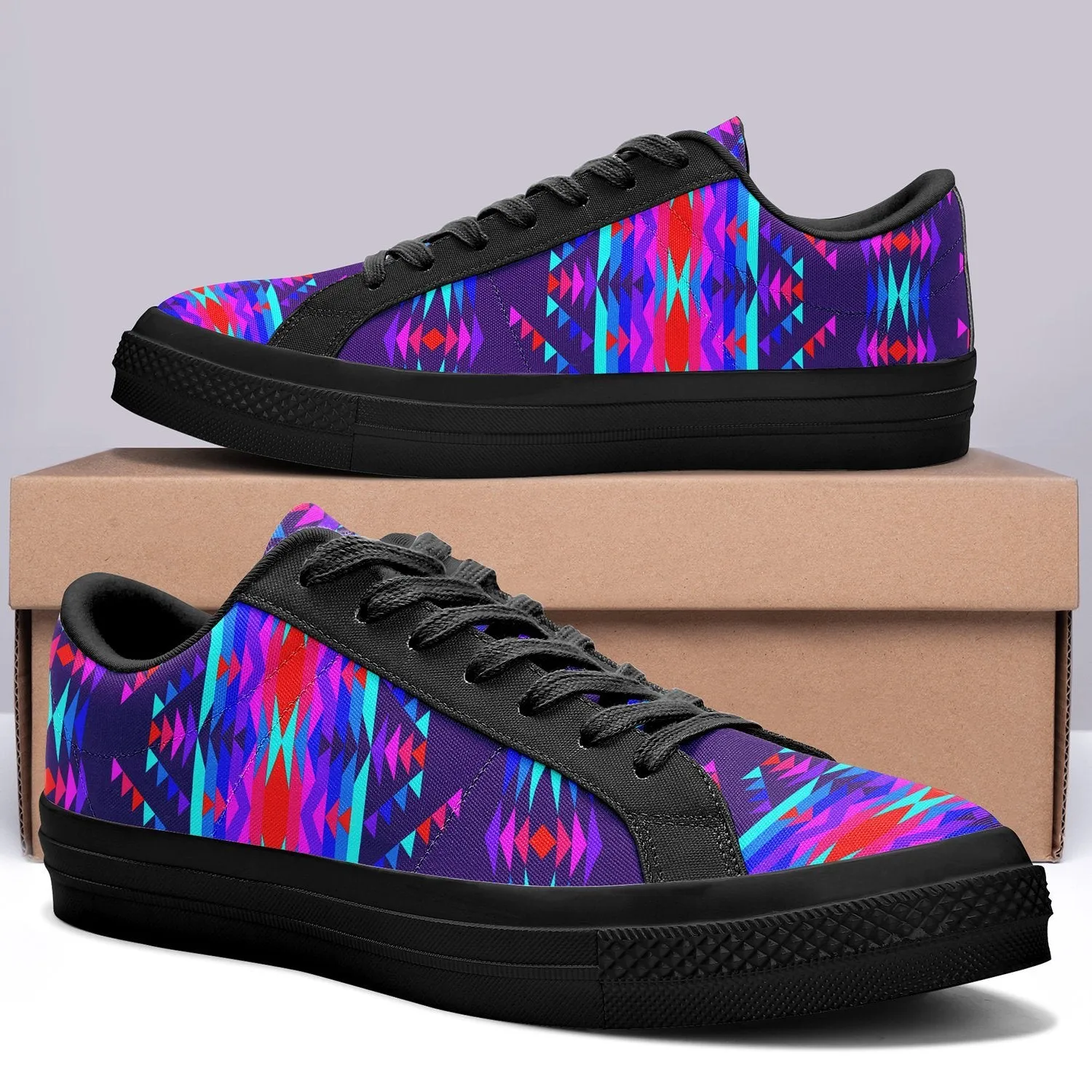 Visions of Peace Aapisi Low Top Canvas Shoes Black Sole